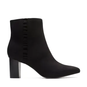 Clarks Aubrie Zip Boots (Standard Fit)