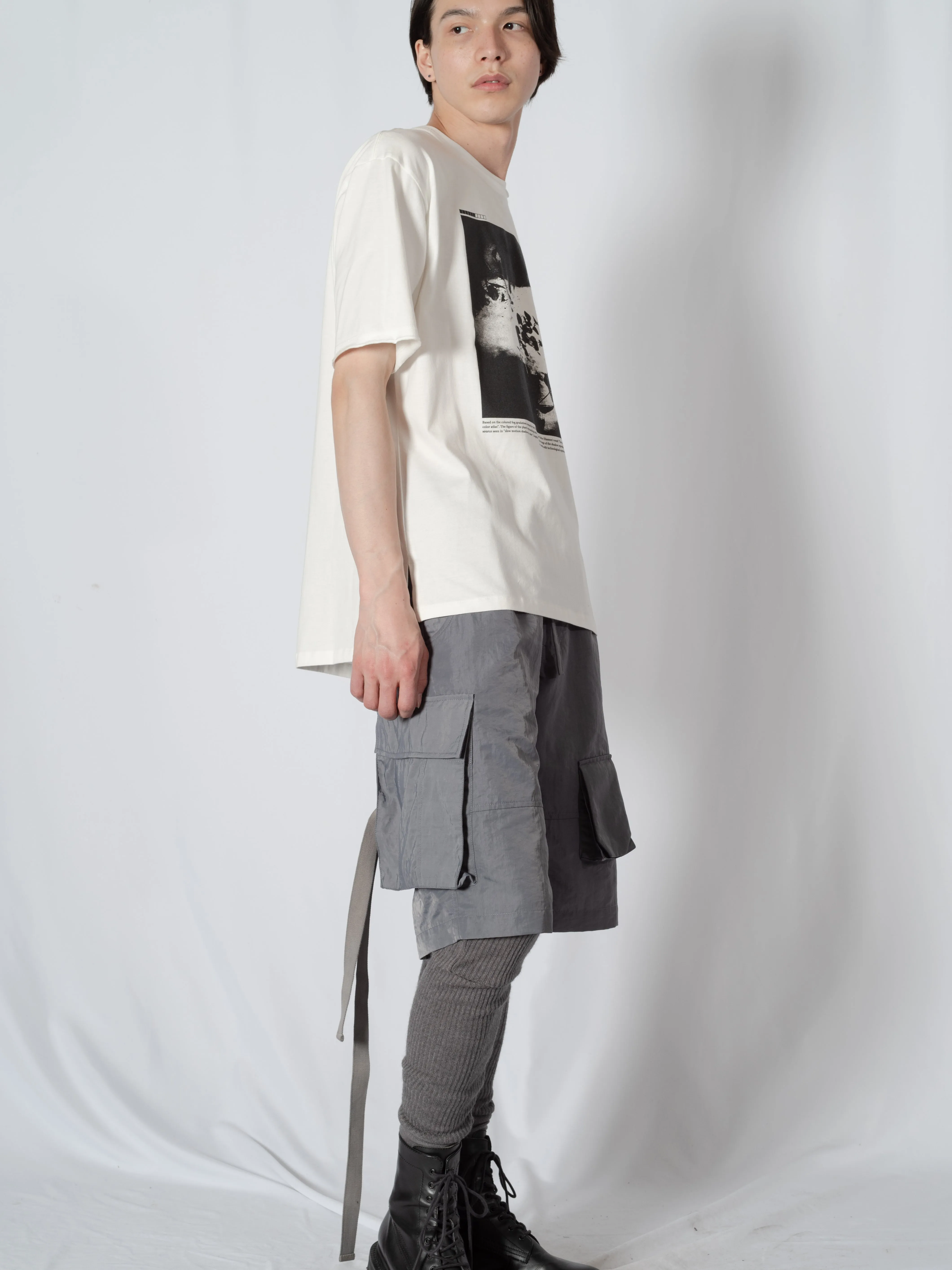 GRAPHIC T-SHIRT "Your atomospheric colour atlas"