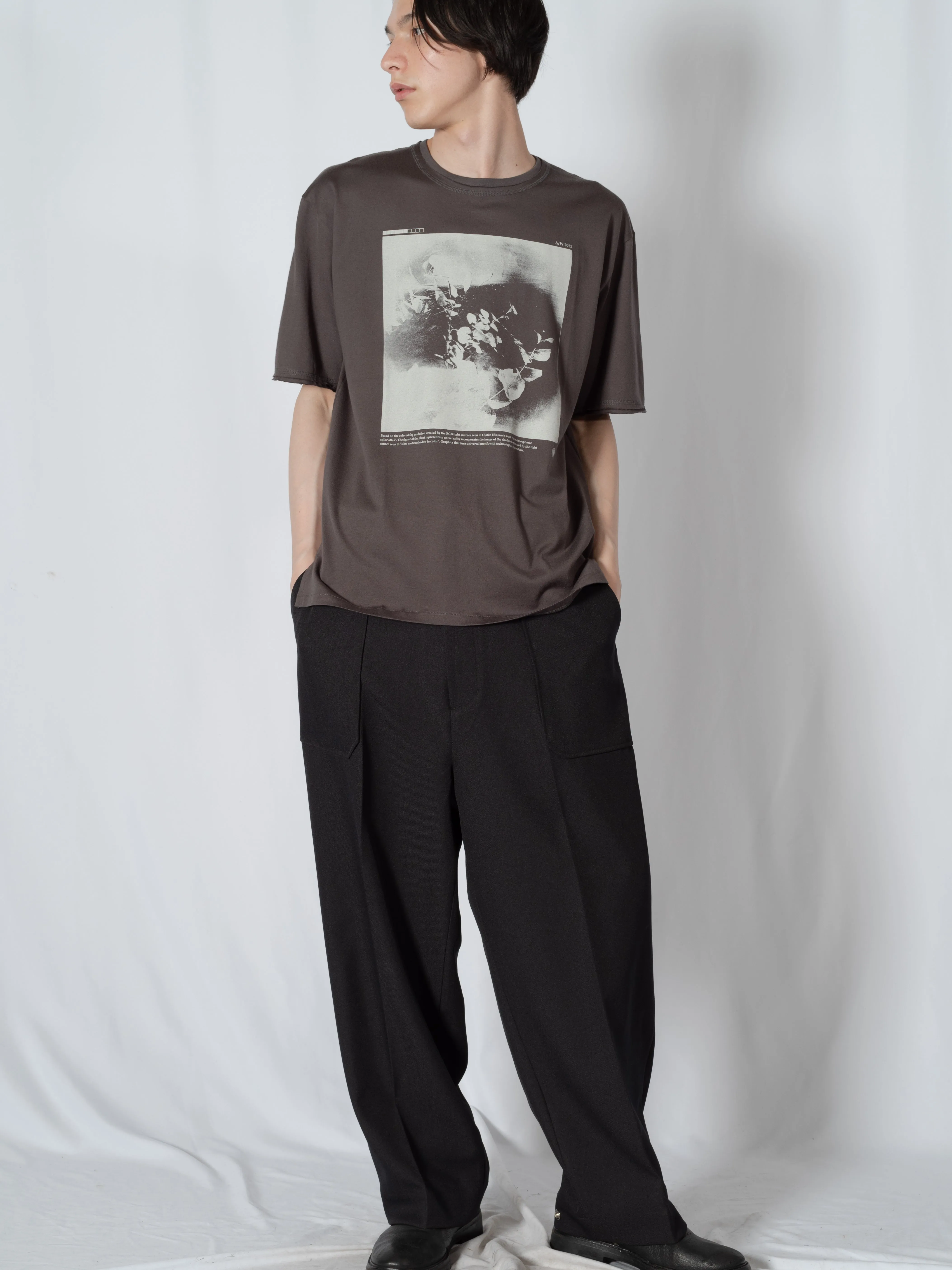 GRAPHIC T-SHIRT "Your atomospheric colour atlas"