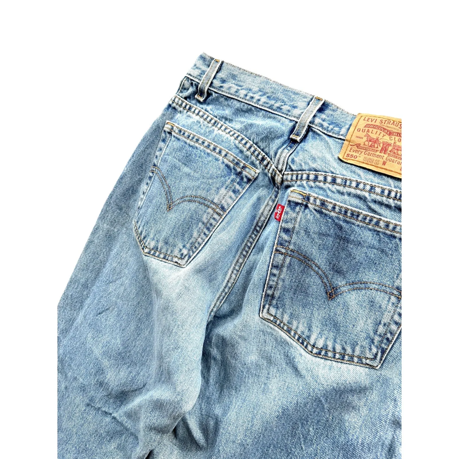 Vintage Levi's Women's 550 Light Blue Denim Jeans