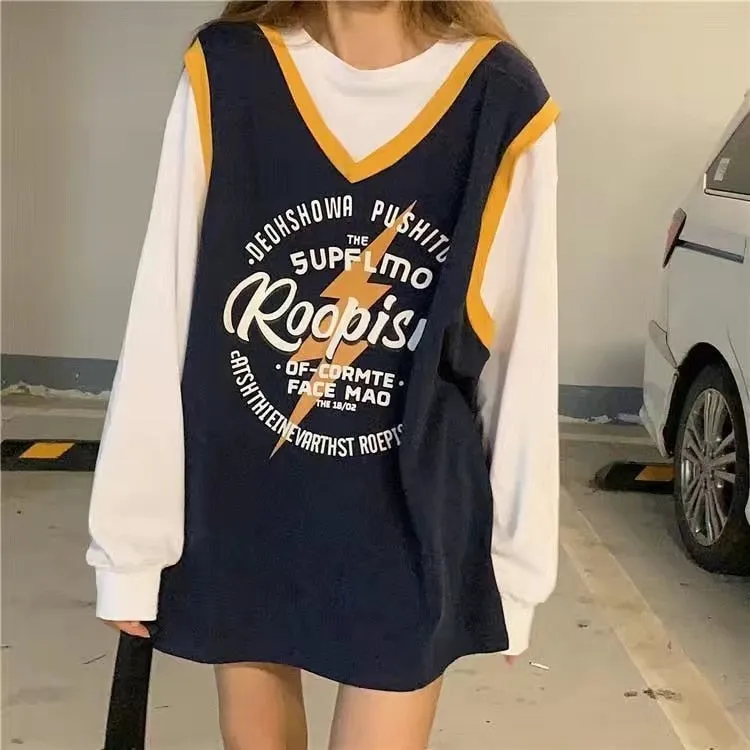 xiangtuibao Vintage American college style sweatshirt women oversized trend fried street hip-hop fake two-piece tops ins printed sweatshirt